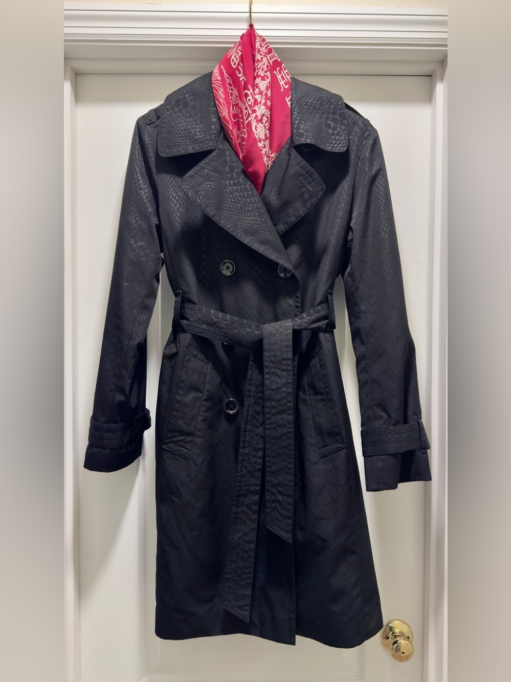 Women’s London Fog Black Double-Breasted Trench Coat with Belt, M